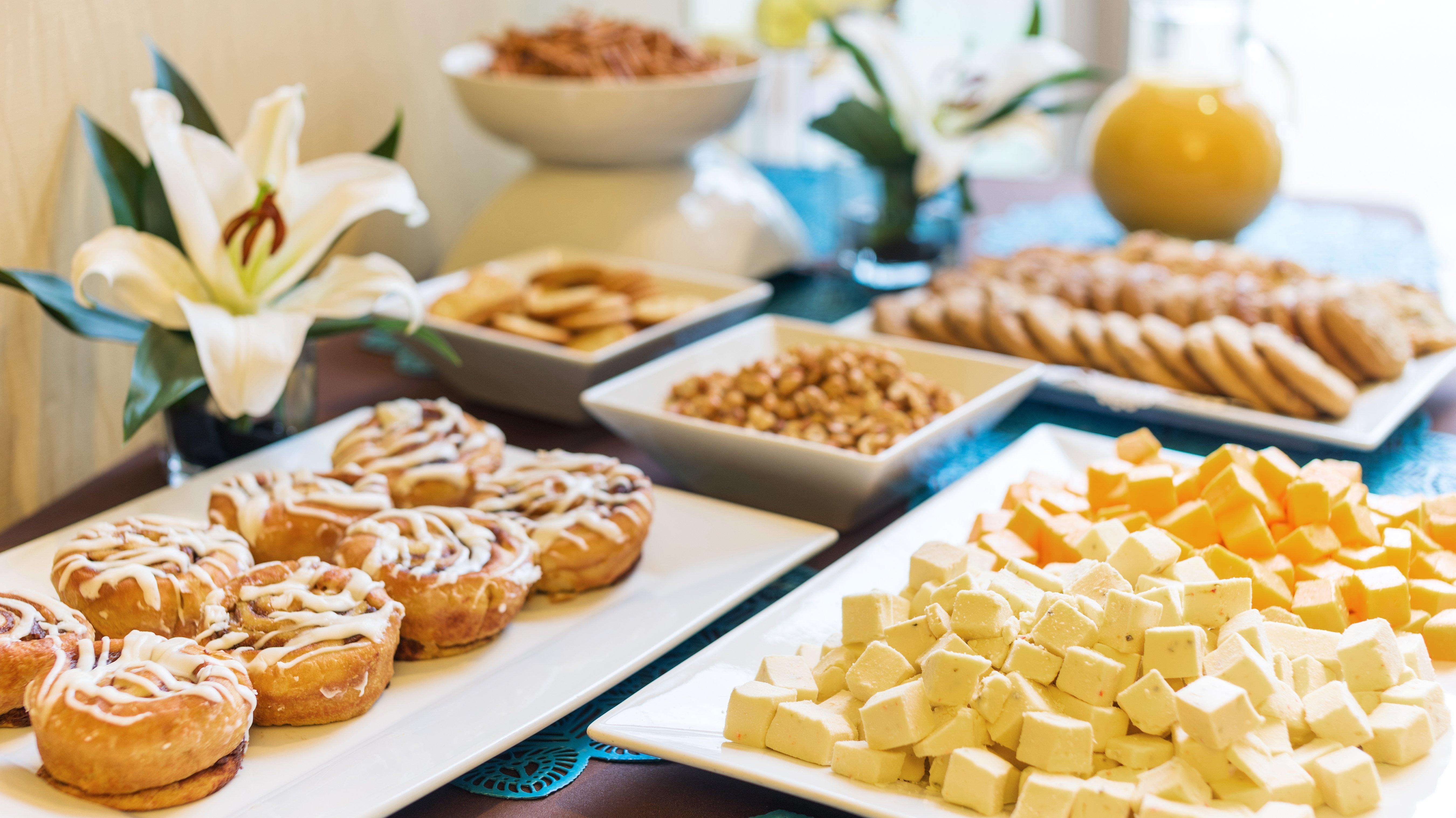 Holiday Inn Express Charleston-Civic Center By Ihg Εξωτερικό φωτογραφία