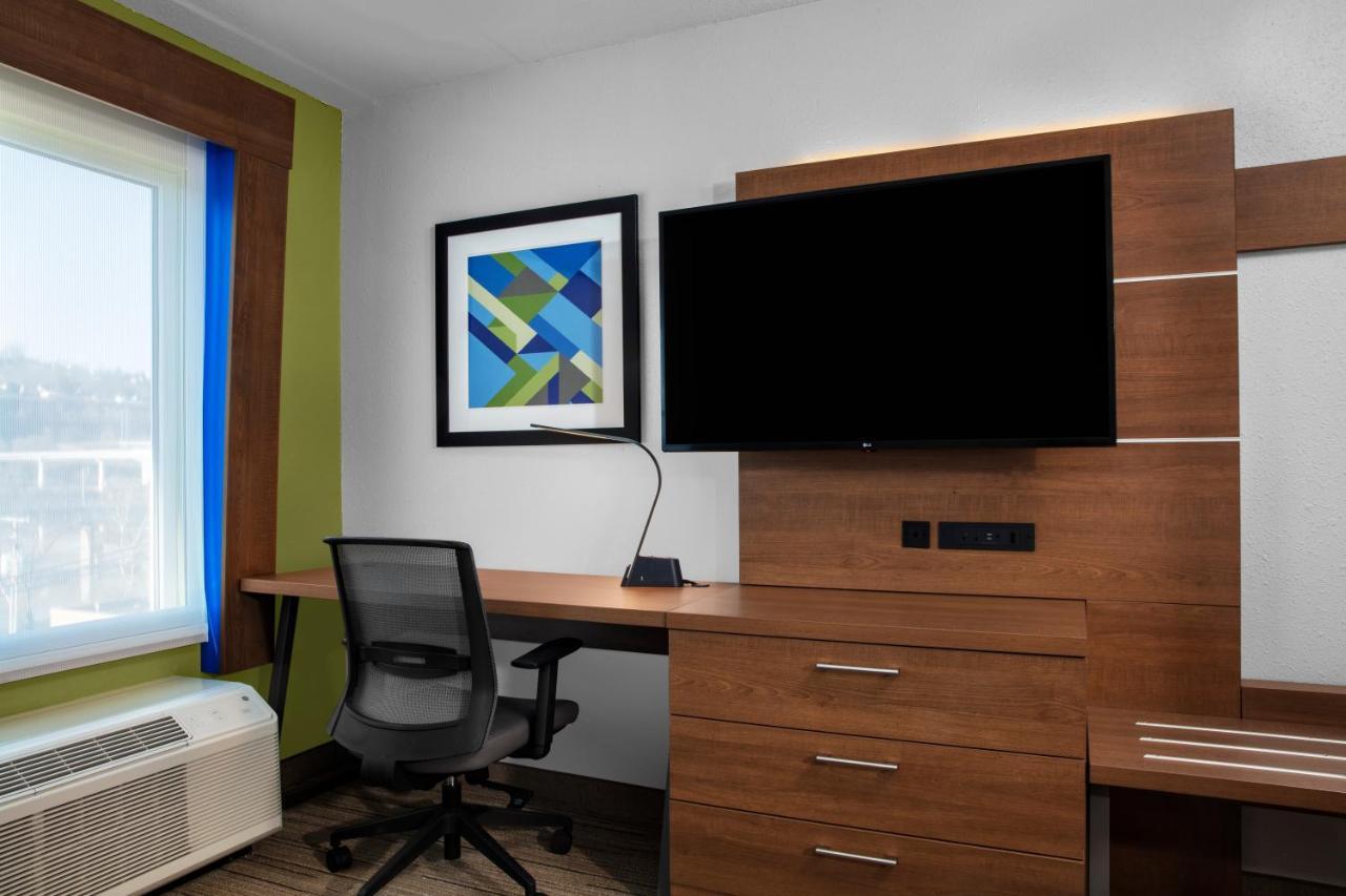 Holiday Inn Express Charleston-Civic Center By Ihg Εξωτερικό φωτογραφία