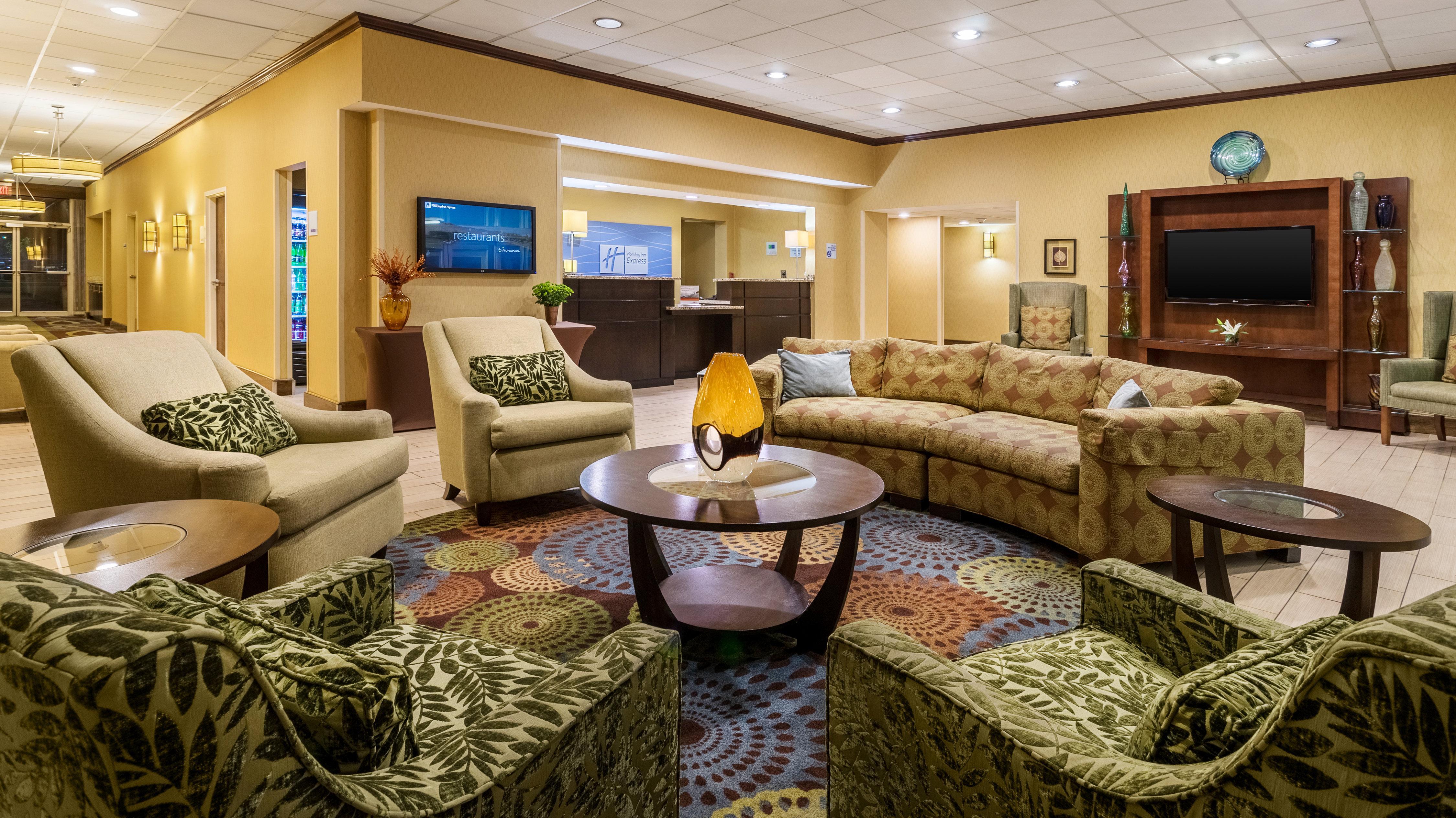 Holiday Inn Express Charleston-Civic Center By Ihg Εξωτερικό φωτογραφία