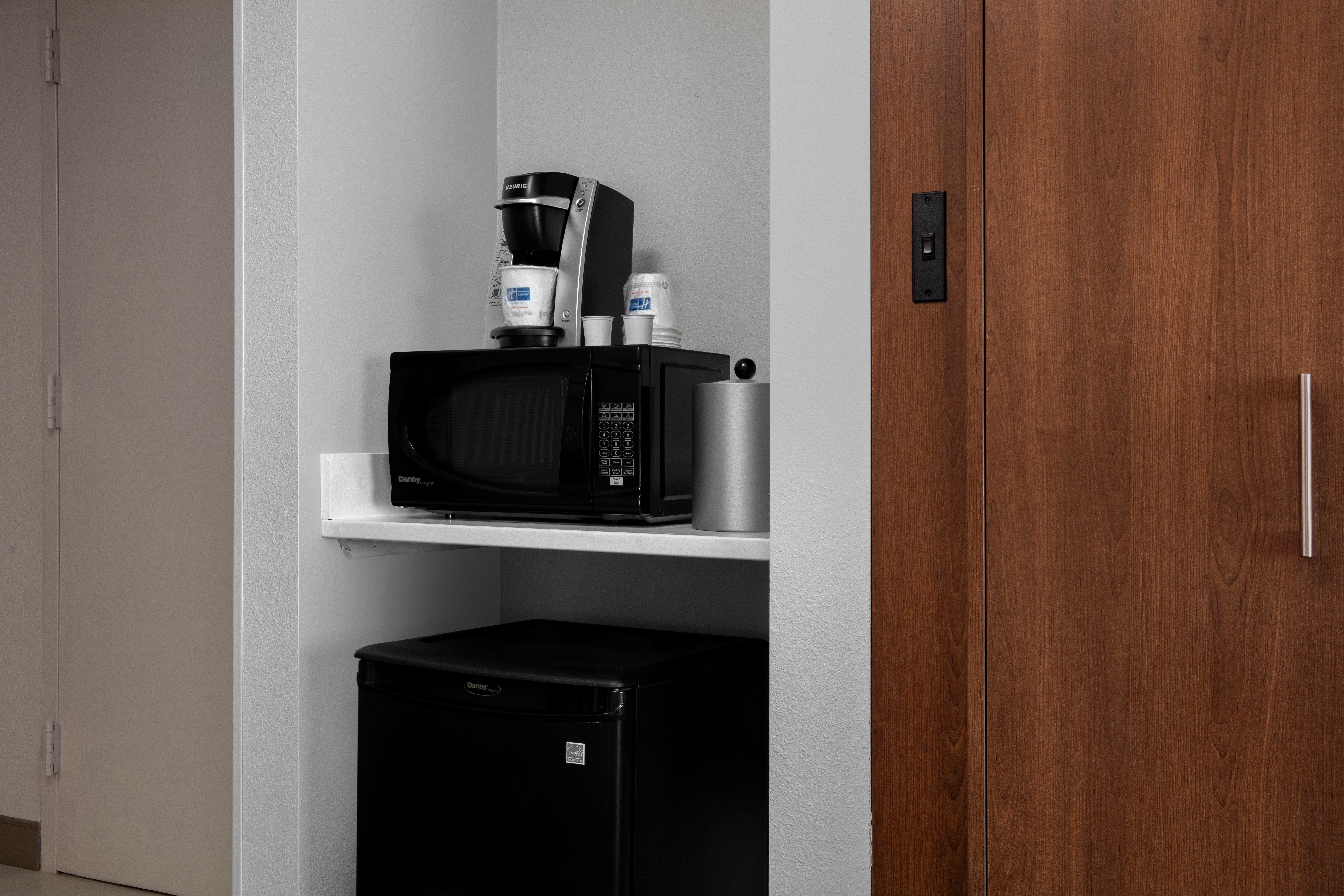 Holiday Inn Express Charleston-Civic Center By Ihg Εξωτερικό φωτογραφία
