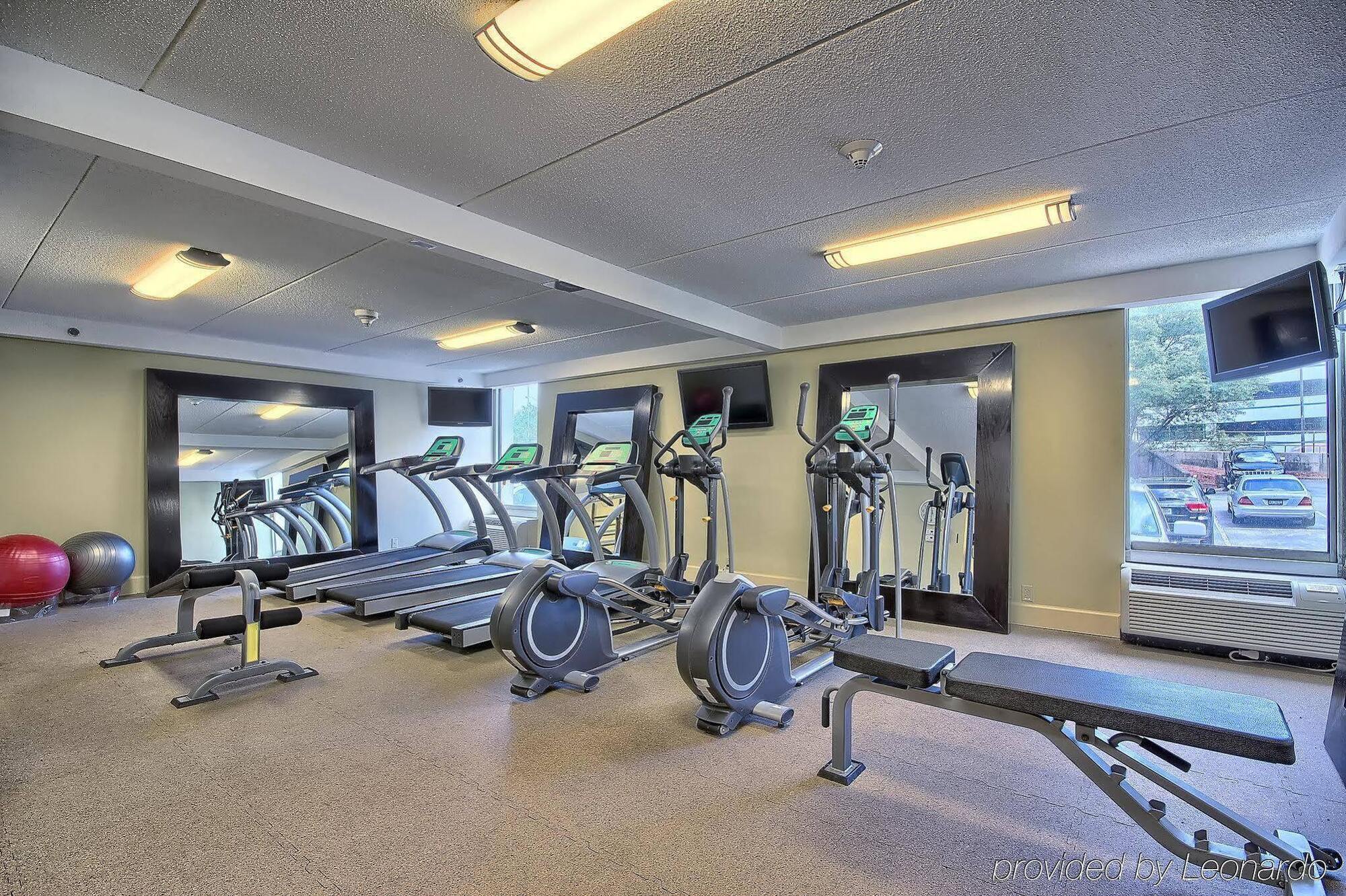 Holiday Inn Express Charleston-Civic Center By Ihg Εξωτερικό φωτογραφία
